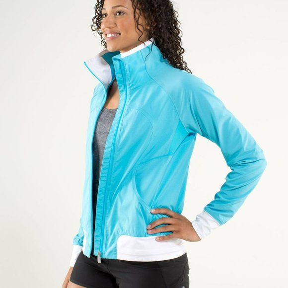 Lululemon Run Track Attack Jacket Size 4 NWOT - Picture 7 of 7